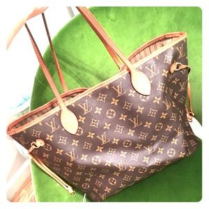 Louis Vuitton Never Full MM Handbag